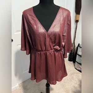 Torrid Shirt sleeve poet vneck blouse size 00